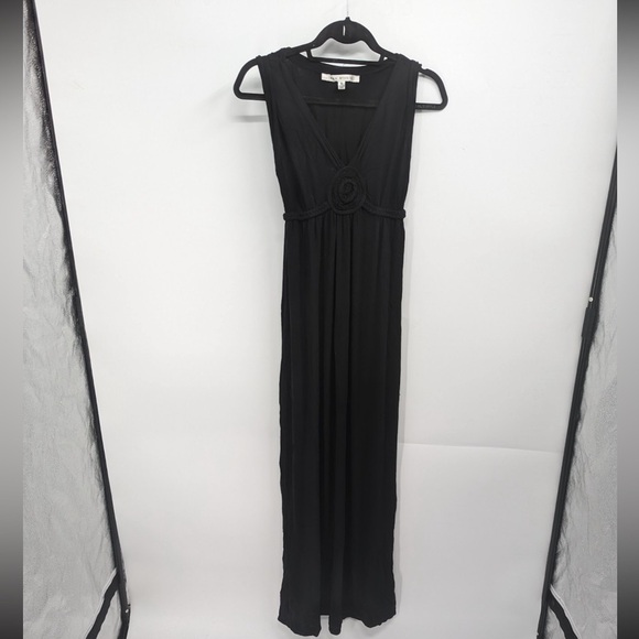 Max studio, women’s black maxi dress, sleeveless‎ V-neck Size medium - Picture 1 of 6